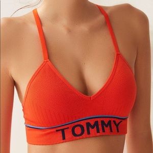 Tommy Hilfiger x UO Racerback Bra